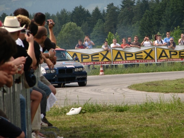 402 street race SG, 10.6.07 - foto povečava