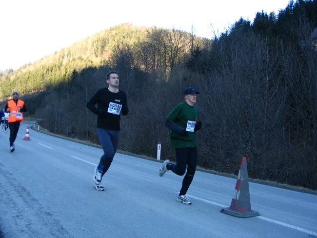 Kainach-Silvesterski tek 31.12 2004 - foto povečava