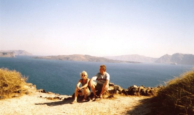 Santorini, pred Oia - junij 2005 - v ozadju Nea Kameni