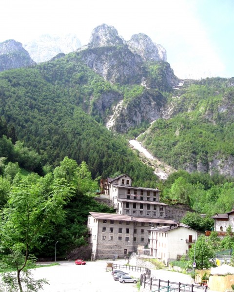 Italija, provinca Bergamo, vas Colere (23-25.06.09) - opuščeni rudnik svinca in muzej
