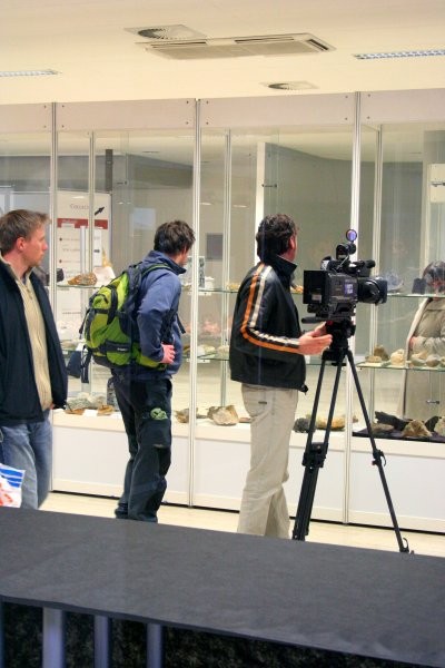 Snemanje vitrin z minerali in fosili - RTV SLO in POP TV