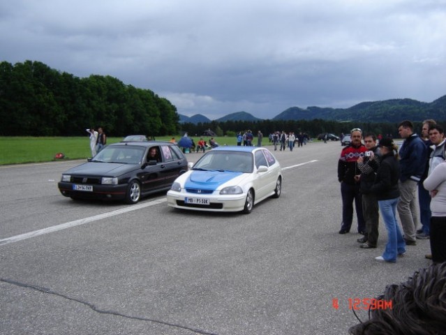 Drag race SG - foto