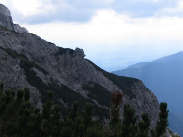 Pasja glava (zraven je Kalška gora oz. greben)