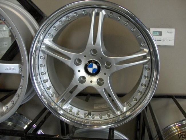 BMW - foto povečava