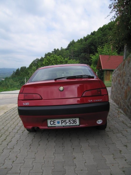 Alfa - foto povečava