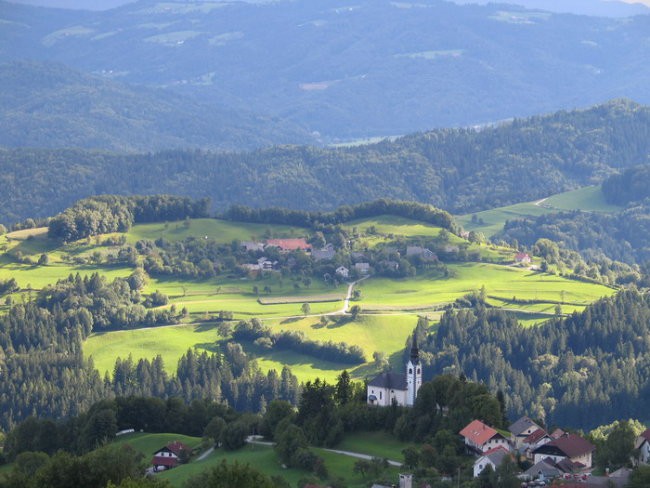 Gradnja sedežnice - foto povečava