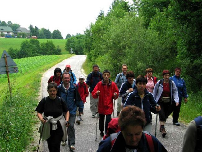 Lisca in gora Oljka 02 07 2006 - foto povečava