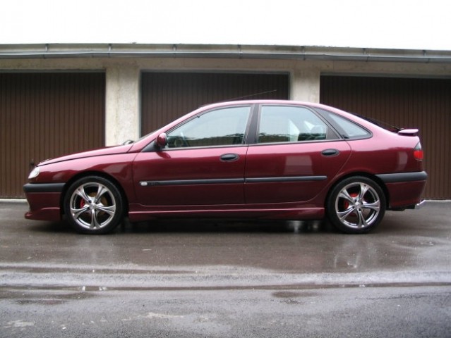 Renault Laguna - foto