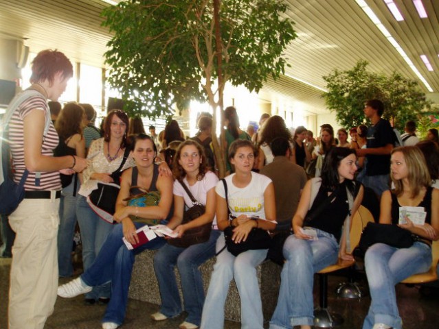 Maturantski - krf 2006 - foto