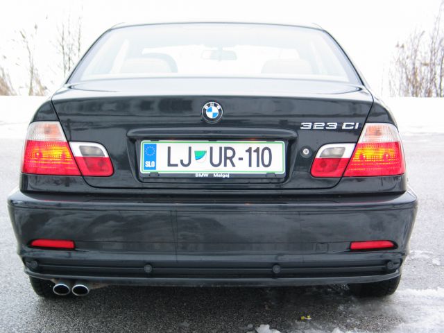 BMW E46 323ci - foto