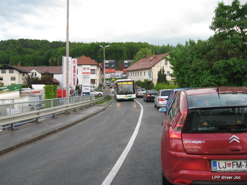 Gneča proti Tržaški c.