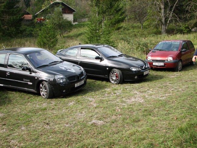 Renault klub- jesensko srečanje - foto povečava