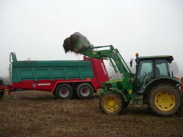 Predstavitev John Deere in Kuhn - foto