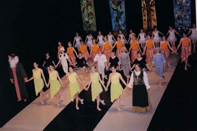 Predstave baletne šole Stevens - foto povečava