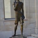 Meštrovićev kip pred muzejem Rodin4