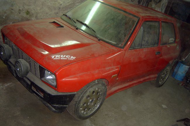 Yugo turbo - foto povečava