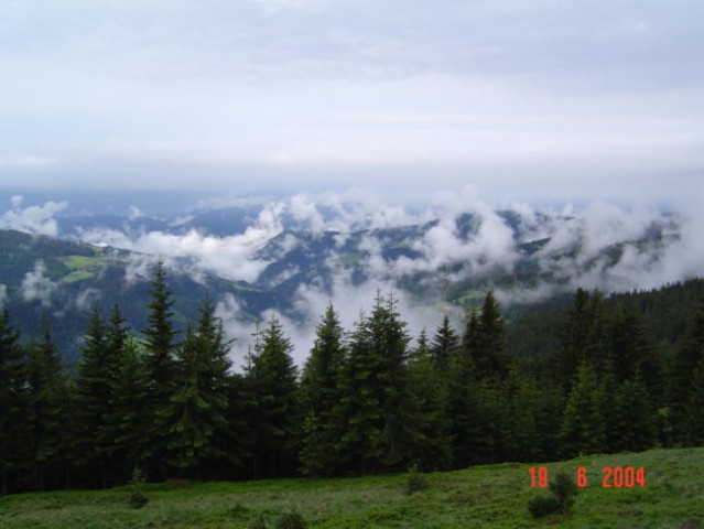 PREKO URŠLJE GORE, ČEZ SMREKOVEC DO RADUHE -  - foto