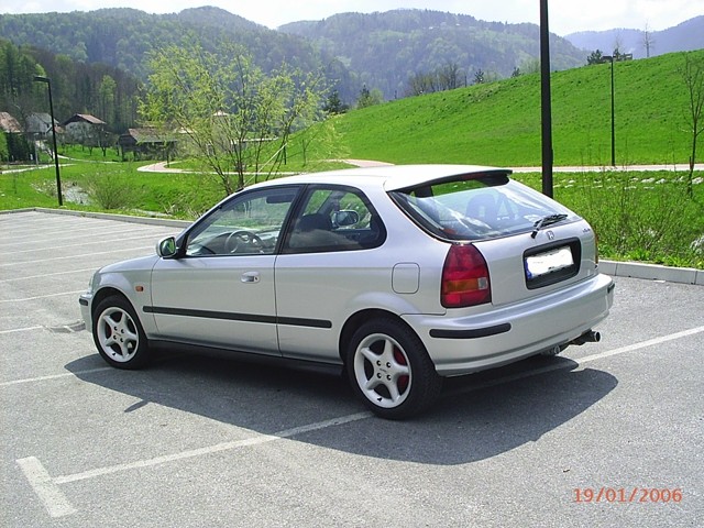 Honda civic 1.4i - foto povečava