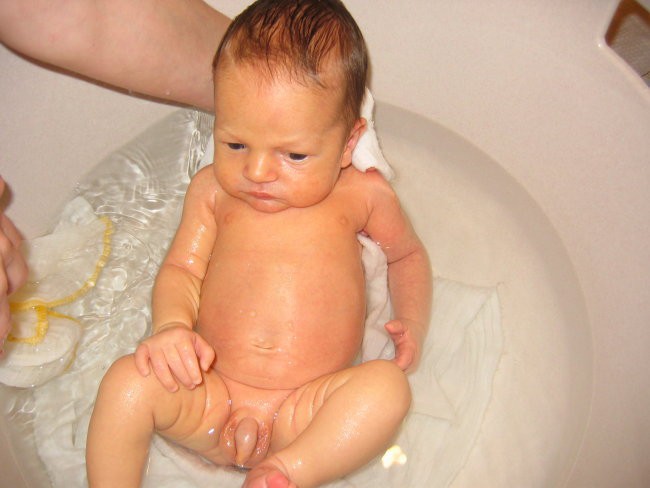 Jure od rojstva (20.11.2004) do 2. meseca - foto povečava