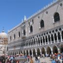 Palazzo di doge at noon