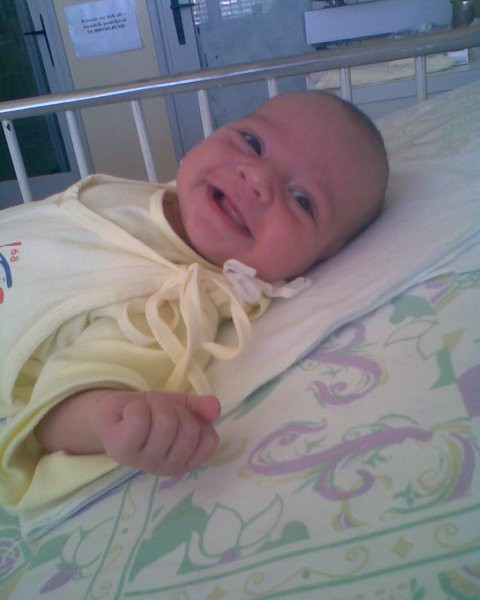Jonas bolnica in prvi dan doma - foto povečava
