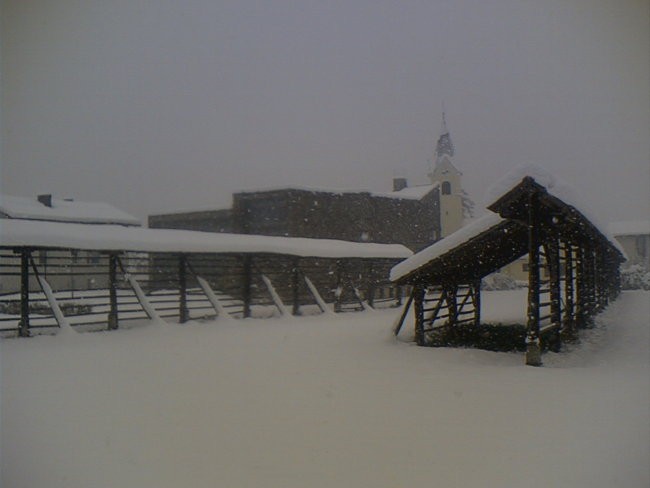 Prvi sneg nov 2005 - foto povečava