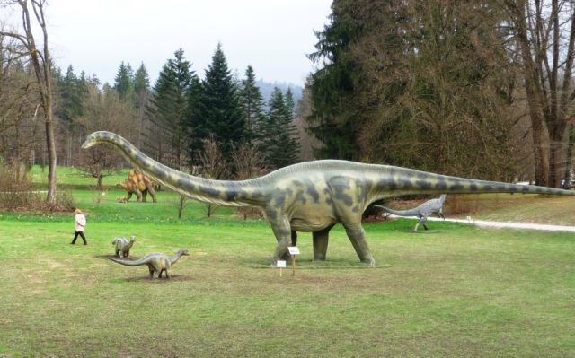 Arboretum - razstava dinozavrov - foto