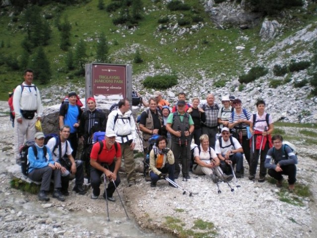 20080816 Triglav - z Rudnega polja - foto