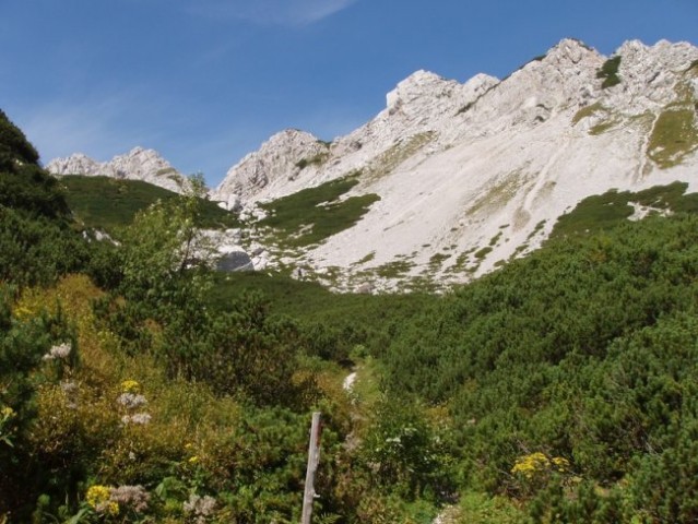 20080825 Valvazor-Stol-Završnica-Roblek-Draga - foto