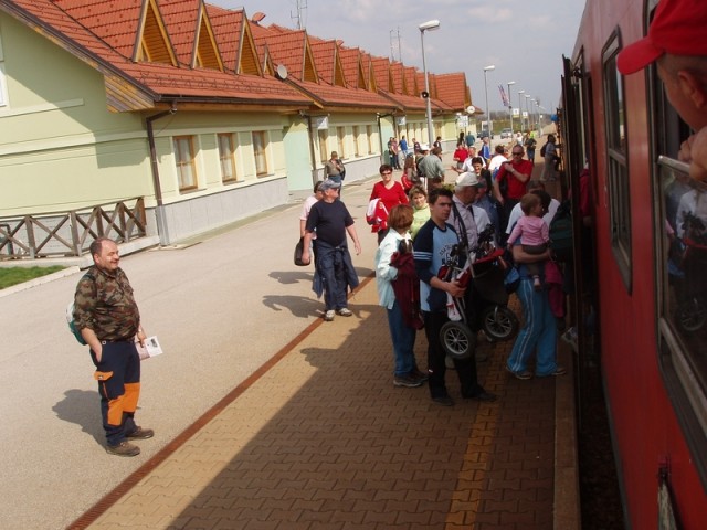 20090405 Pohod po občini Hodoš-z vlakom iz MS - foto