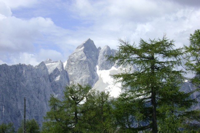 20090704 Vršič Sleme Tamar vmes M.Mojstrovka  - foto