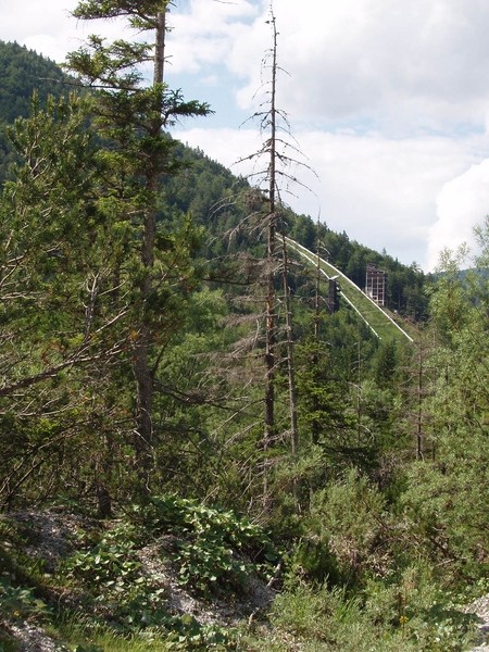 20090704 Vršič Sleme Tamar vmes M.Mojstrovka  - foto povečava