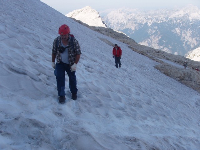 20090826 Vrata Luknja Plemenice Triglav Kreda - foto