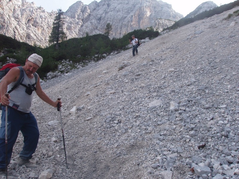 20090826 Vrata Luknja Plemenice Triglav Kreda - foto povečava