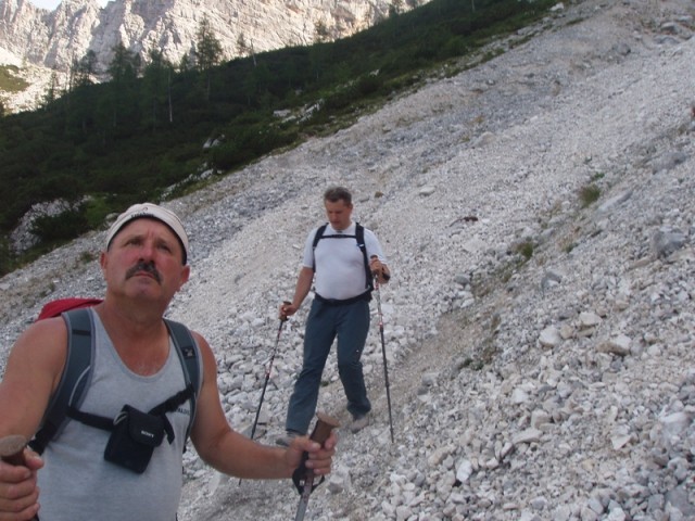 20090826 Vrata Luknja Plemenice Triglav Kreda - foto