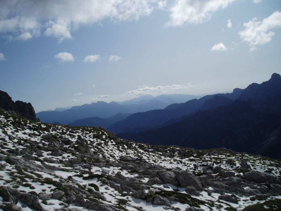 20090906 Škrlatica Rdeča škrbina Dolkova špic - foto povečava