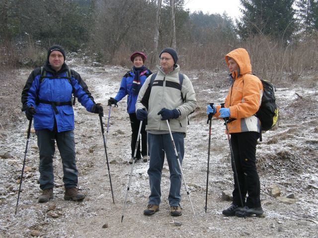 20100307 Slivnica, mala gora, lavričeva koča - foto