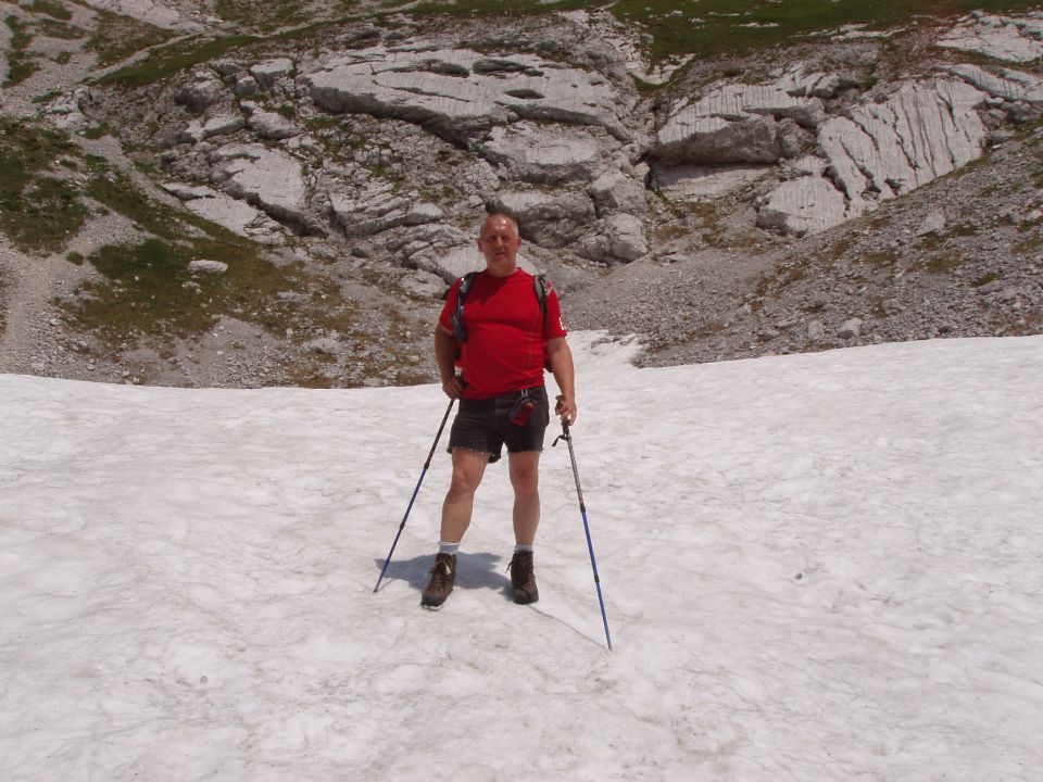 20100627 Vogel,Razor,Šija,Rodica,črna - foto povečava