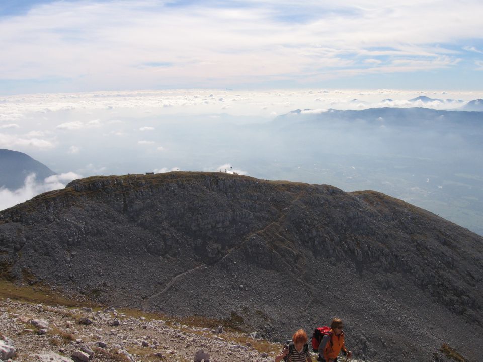 20101009 Stol - Valvazor - foto povečava