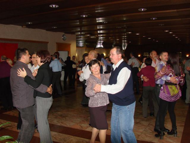 20101204 Planinski ples - foto