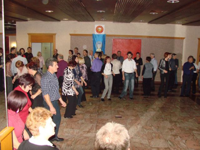 20101204 Planinski ples - foto