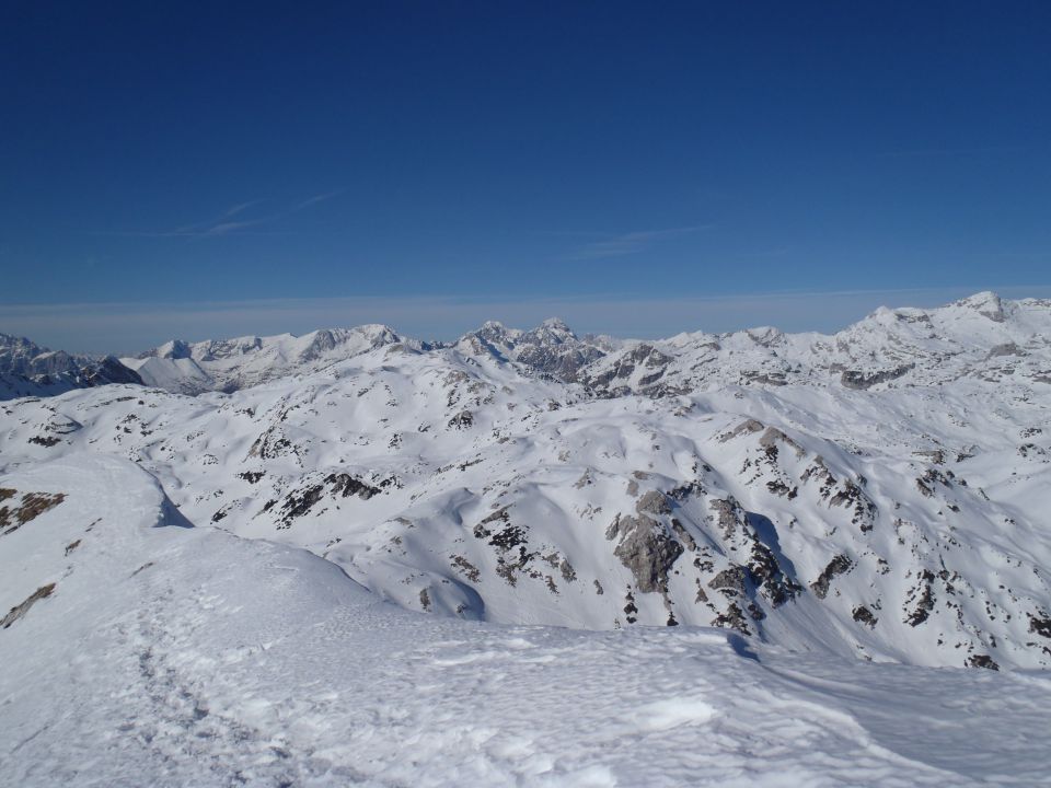 20110208 Komna in vrh Bogatina - foto povečava