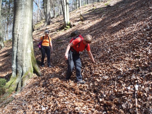 20110403 Slivnica-pekel-krim - foto