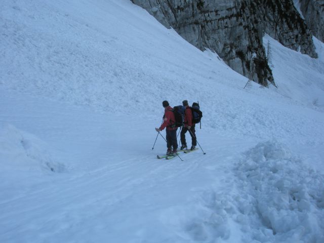 20110302 Jalovčev ozebnik - foto