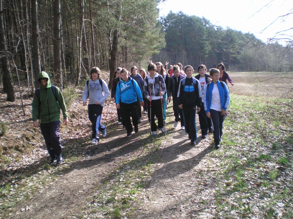 20110407 OŠ Beltinci na Tromejniku - foto povečava