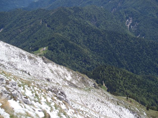 20110529 Begunjščica-z okolico - foto