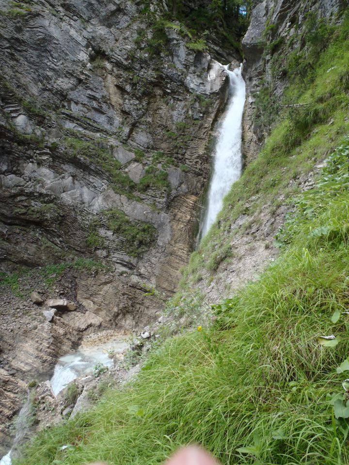 20110703 Mojstrovka,martulj.slap bivak 3 - foto povečava