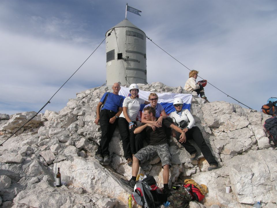 20110829 Triglav 2 X in Rjavina - foto povečava