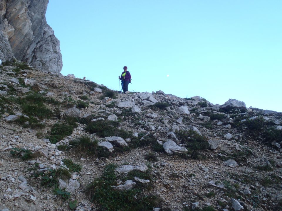 20110917 Prisojnik prednje in zadnje okno - foto povečava