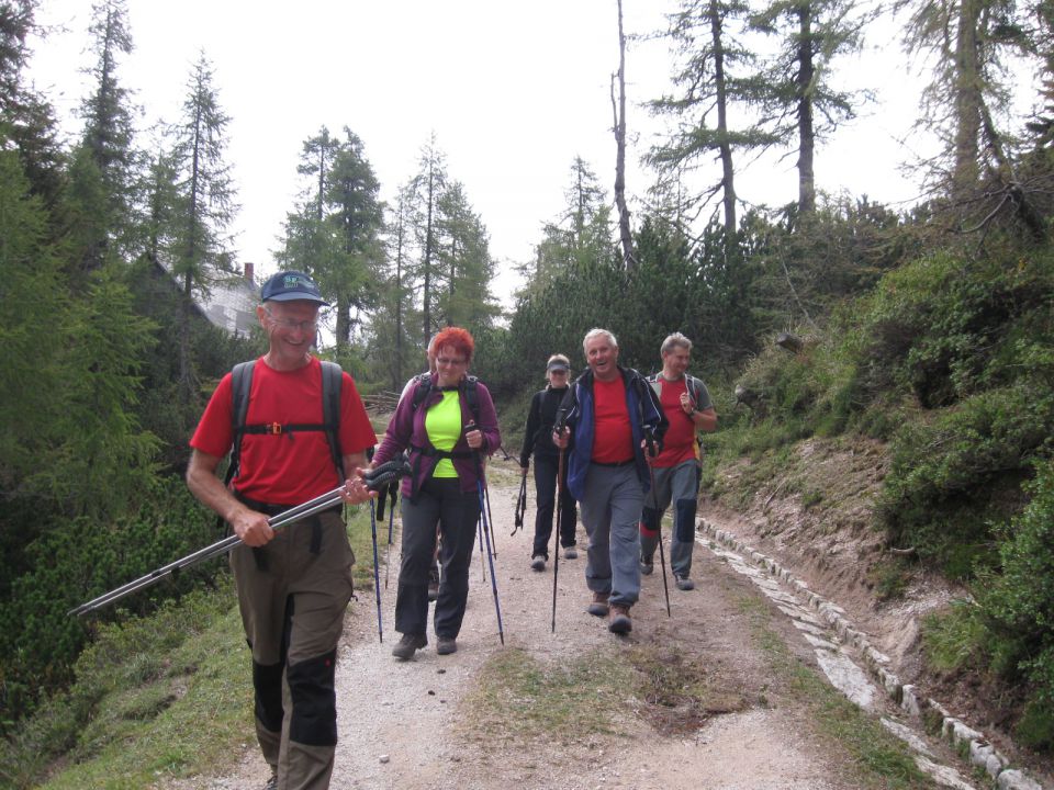 20110917 Prisojnik prednje in zadnje okno - foto povečava